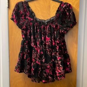 Elegant Black and Pink Women's Top